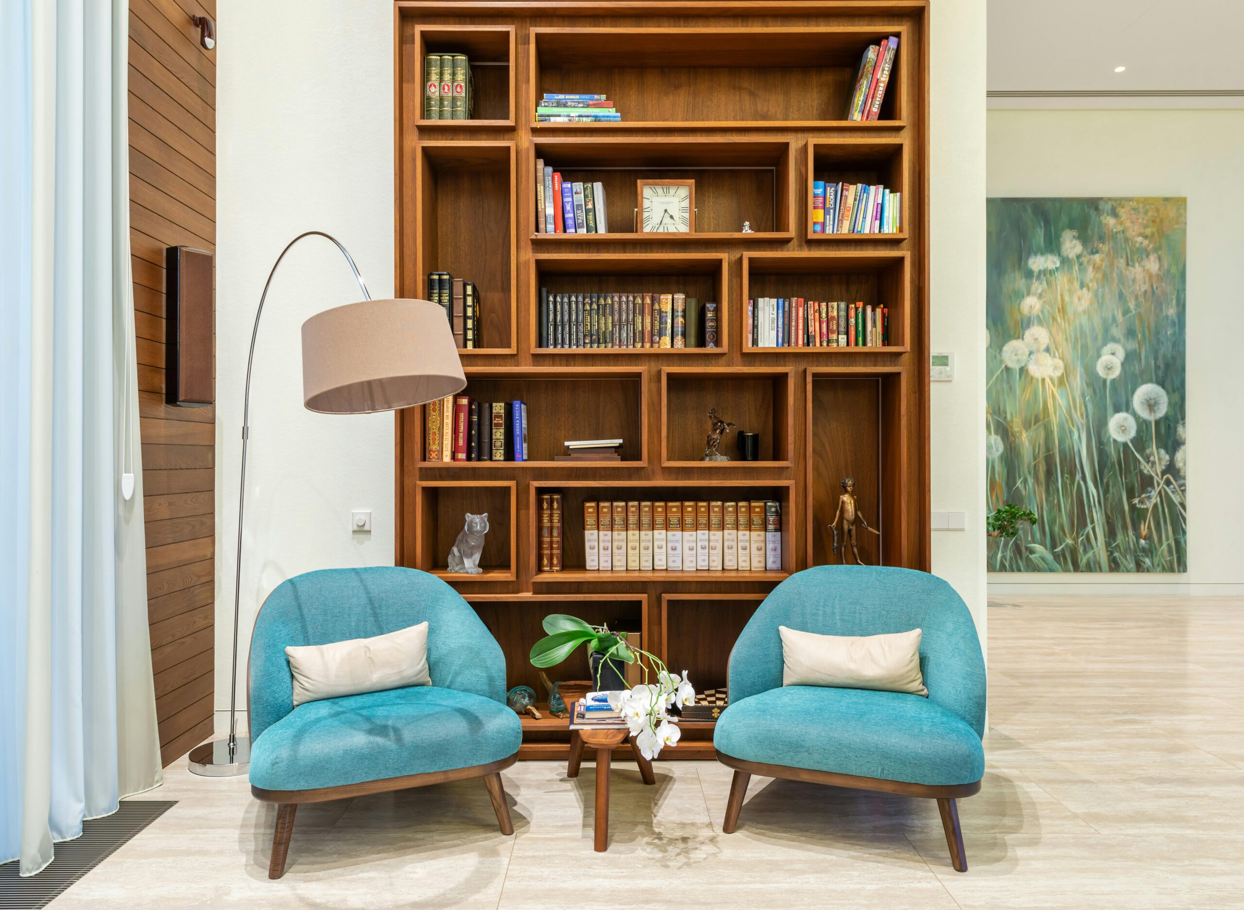 How to Build Your Own Home Library with Moxiereads